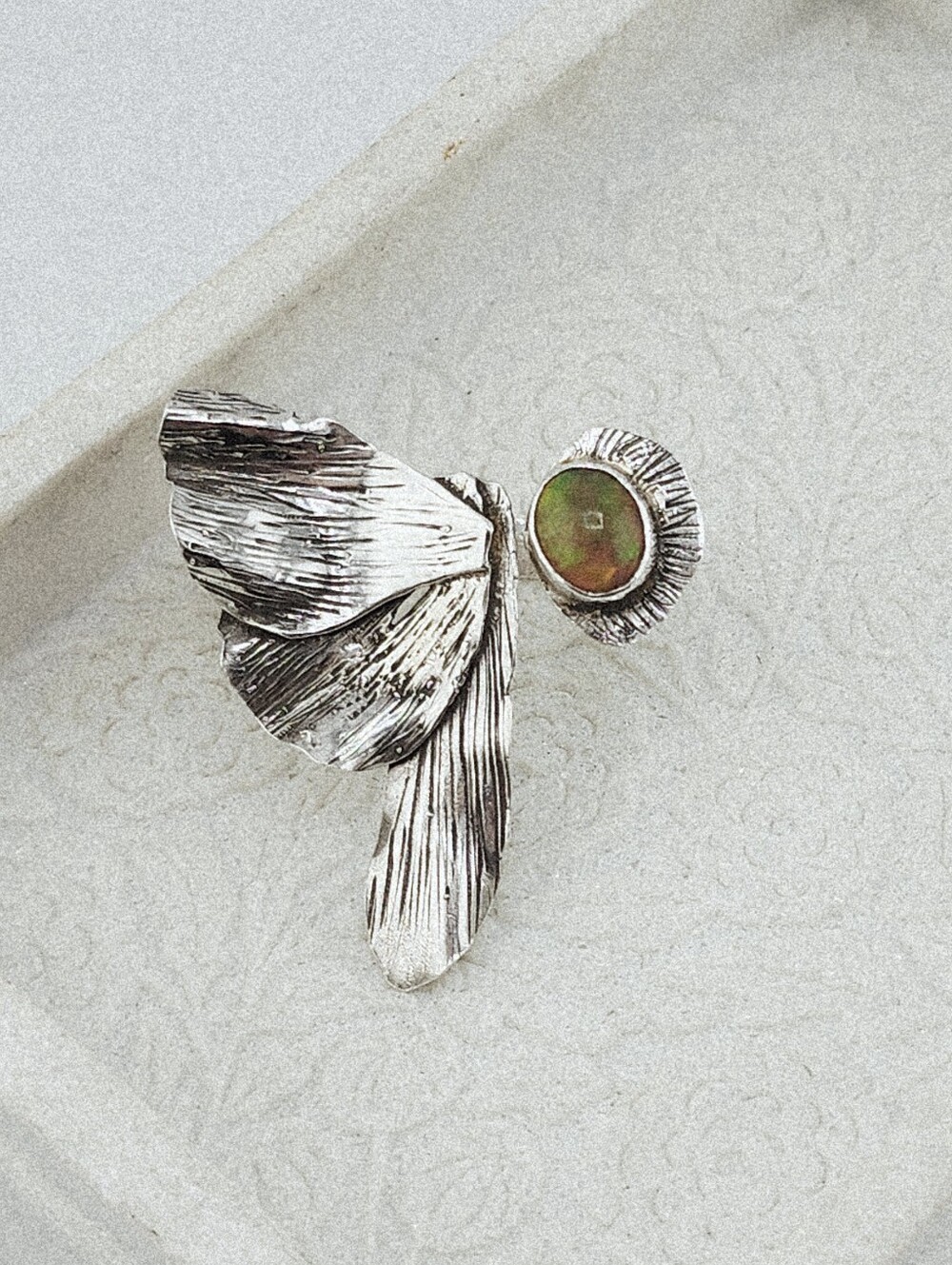 OPAL GEMSTONE BUTTERFLIE RING ADJUSTABLE SIZE FROM 7/9.5 - Picture 9 of 16